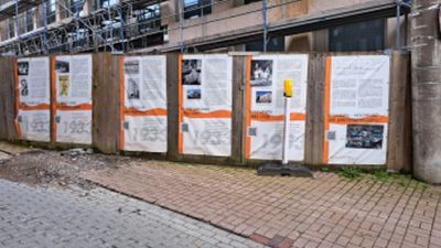Plakatwand mit der Geschichte der Solinger Arbeiterbewegung