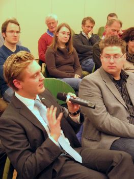 Fragen und Antworten im Saal